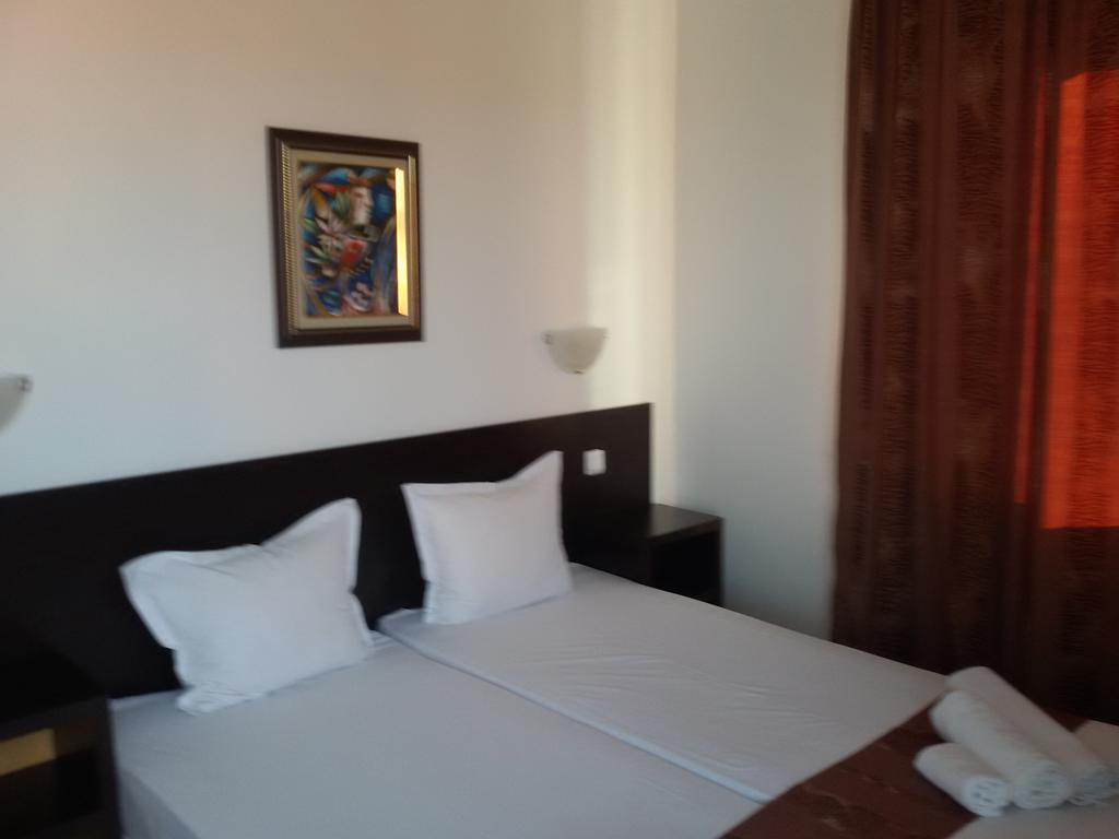 Family Нouse -Нotel Asai Ravda Kültér fotó