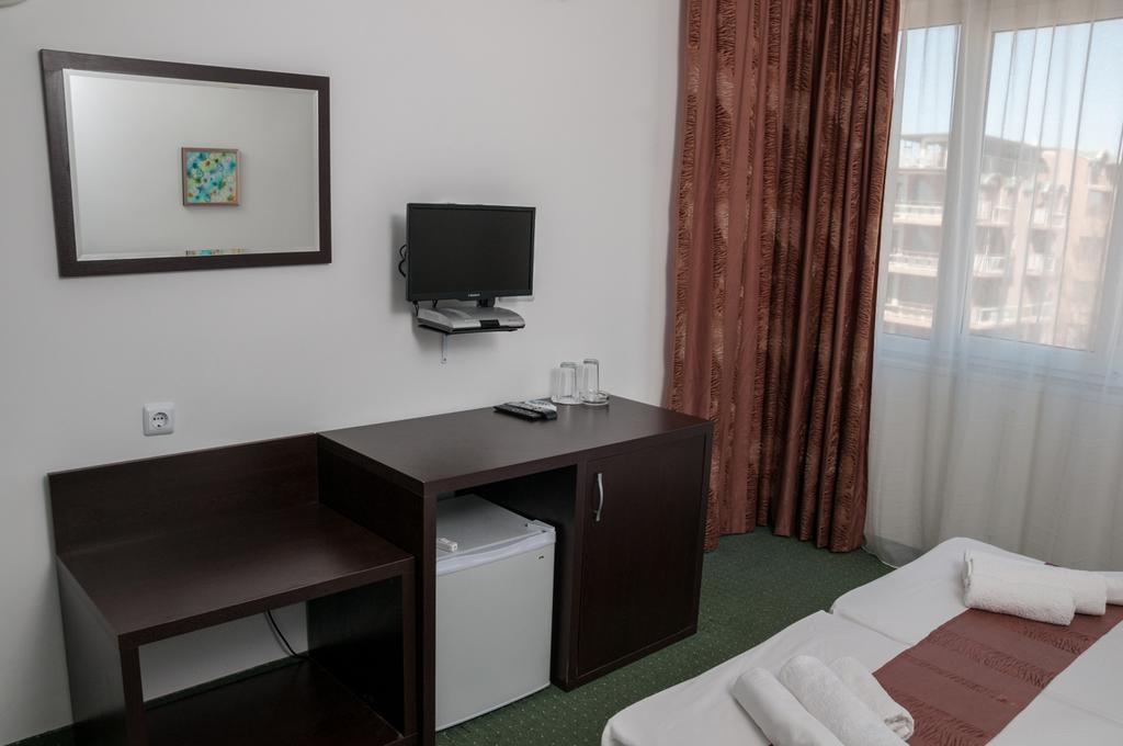 Family Нouse -Нotel Asai Ravda Kültér fotó