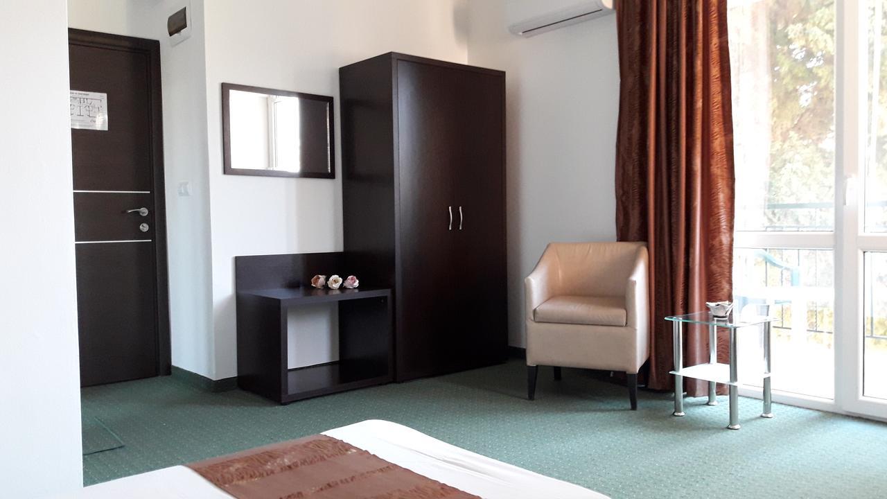 Family Нouse -Нotel Asai Ravda Kültér fotó