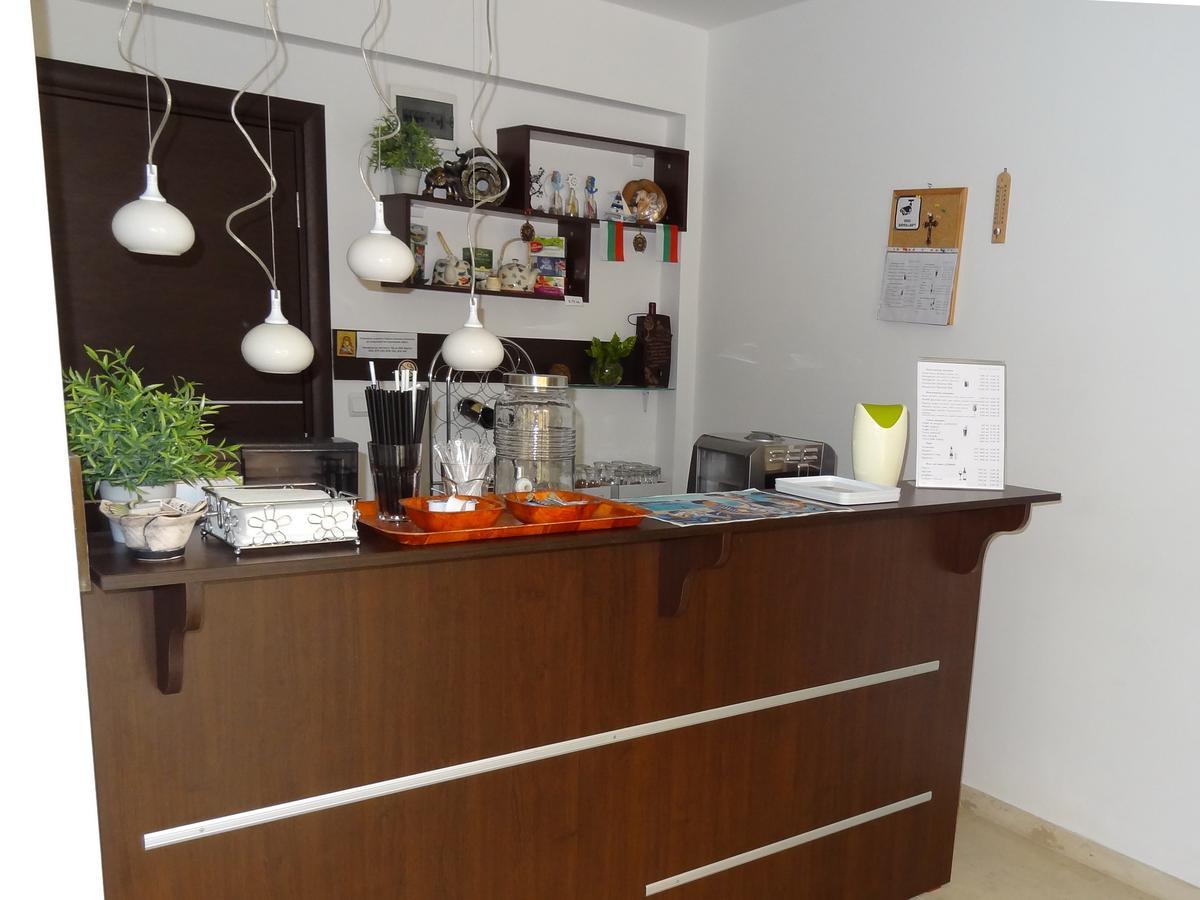 Family Нouse -Нotel Asai Ravda Kültér fotó