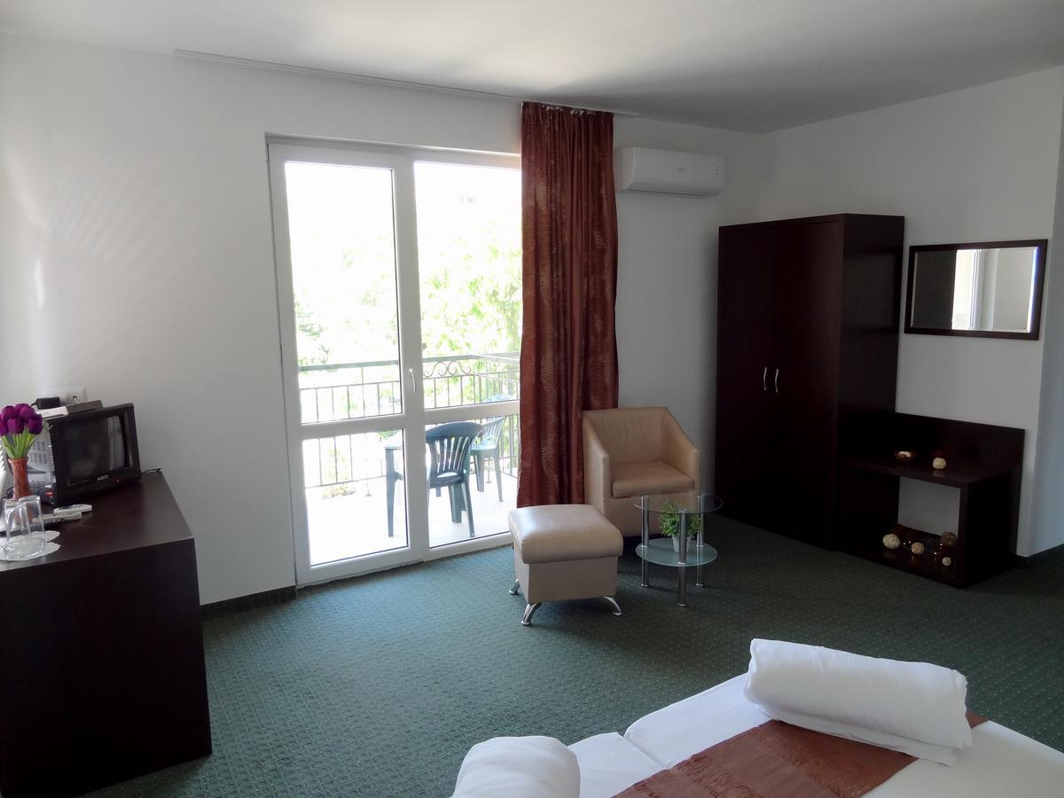 Family Нouse -Нotel Asai Ravda Kültér fotó