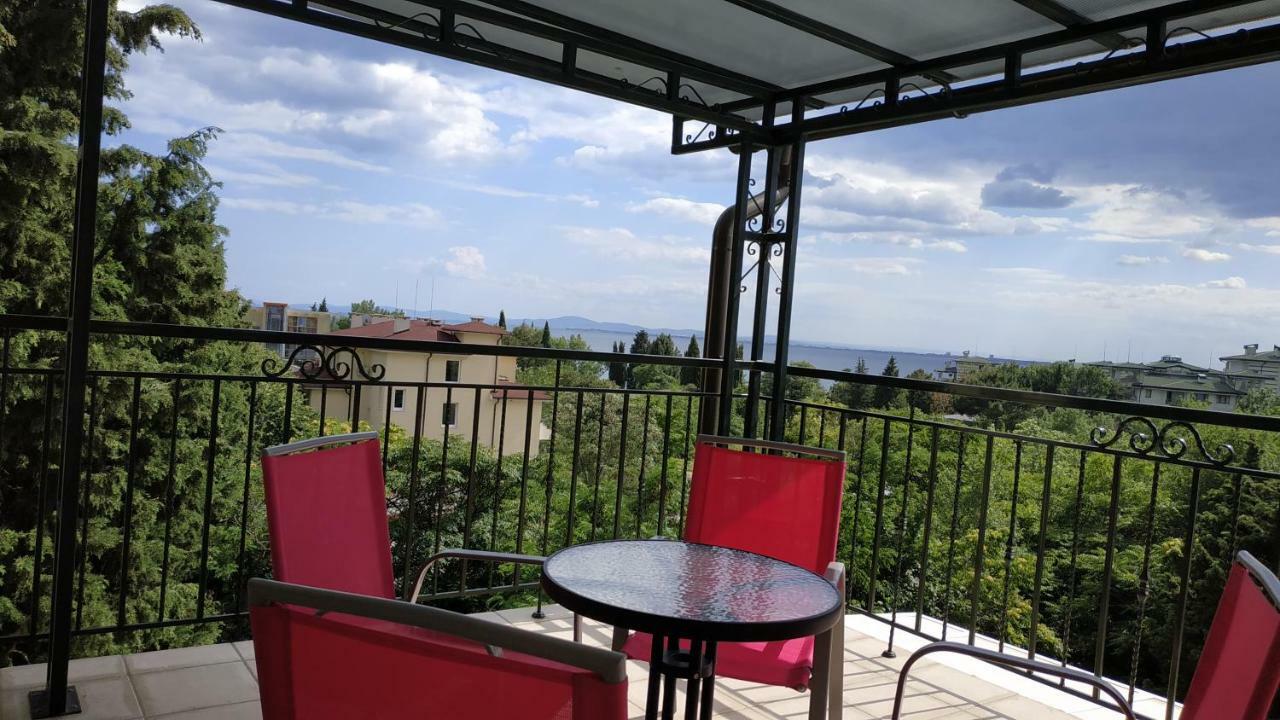 Family Нouse -Нotel Asai Ravda Kültér fotó